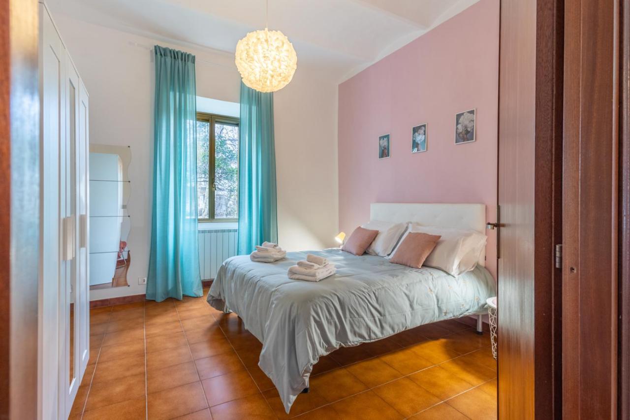 La Verde Rosa - Casa Vacanze A Due Passi Dal Lago Marta Luaran gambar