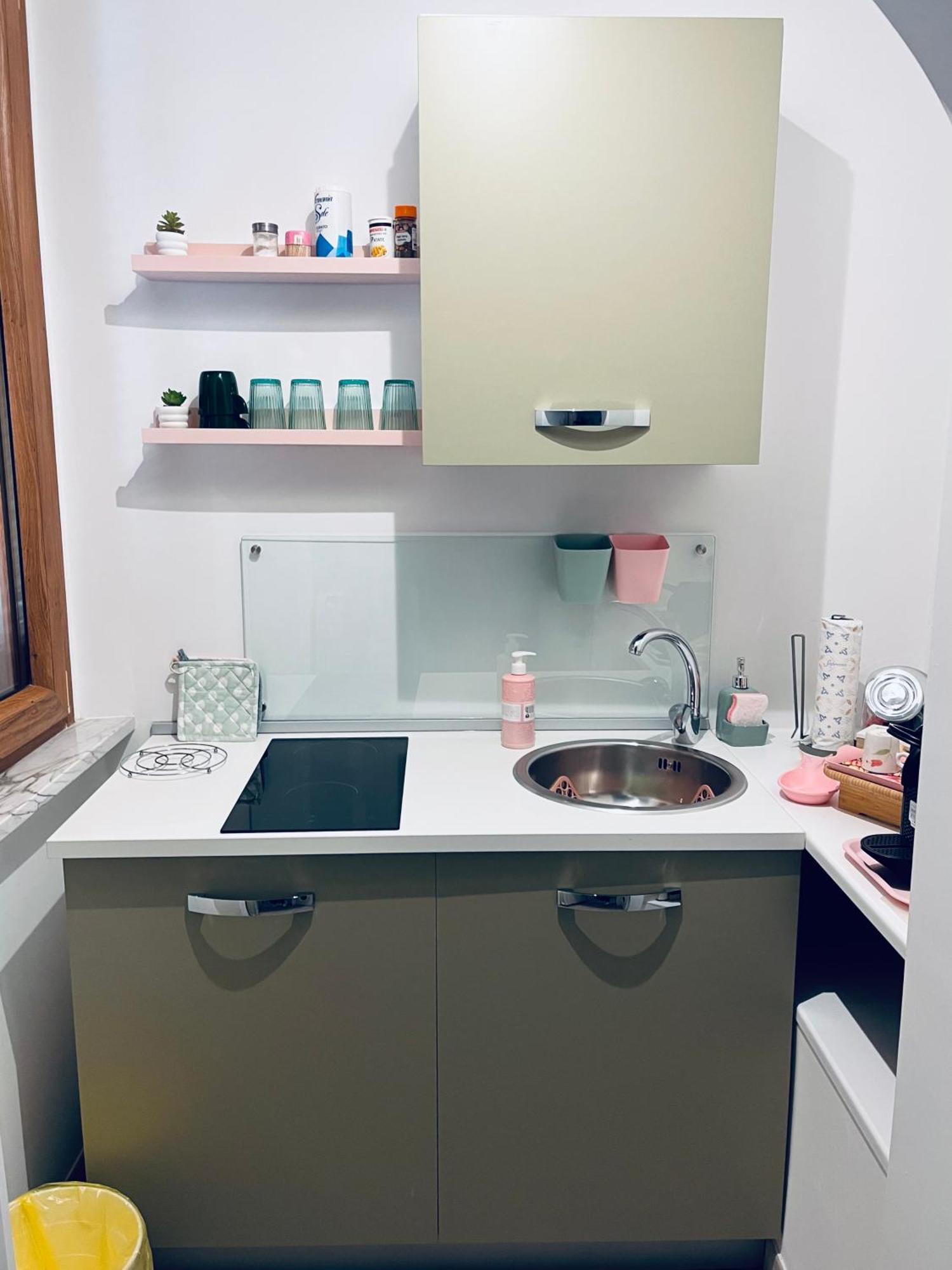 La Verde Rosa - Casa Vacanze A Due Passi Dal Lago Marta Luaran gambar